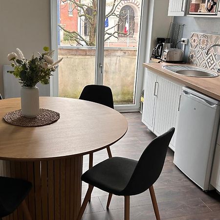 L'Appartement De Julie Albert Exteriör bild